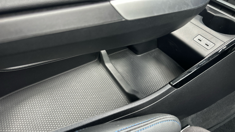 BMW 2 Series 220i MHT M Sport 5dr DCT [Tech Plus Pack] Petrol Hatchback